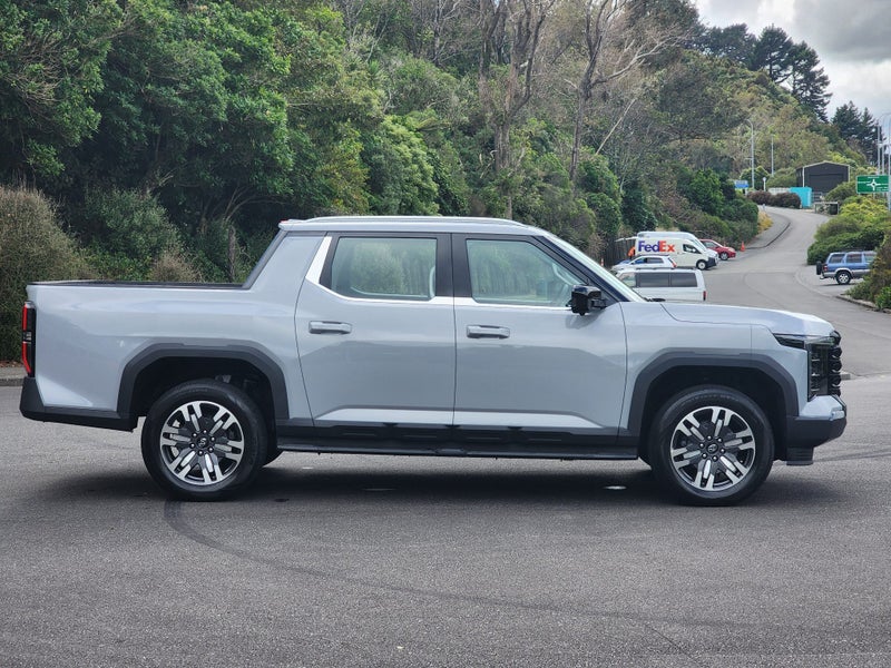 2025 LDV Terron 9 LUXURY - LAST ONE IN NZ image 5