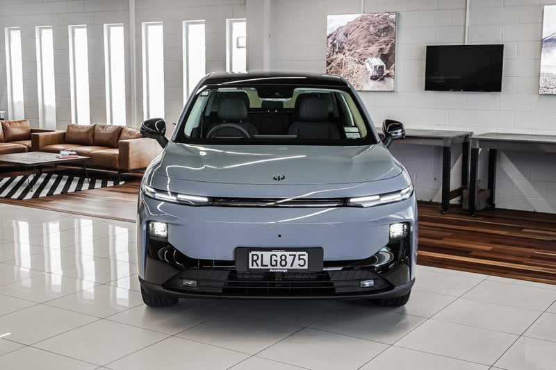 2025 Leapmotor B10 Design 67Kwh/Ev/At image 4