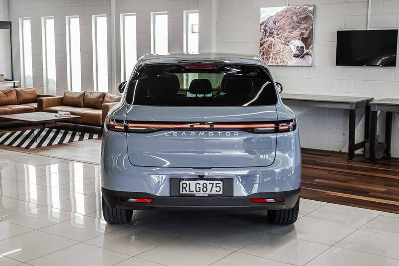 2025 Leapmotor B10 Design 67Kwh/Ev/At image 5