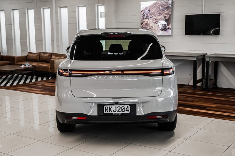 2025 Leapmotor B10 Design 67Kwh/Ev/At image 5