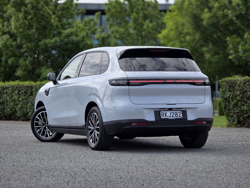 2025 Leapmotor B10 Design 67Kwh/Ev/At image 2