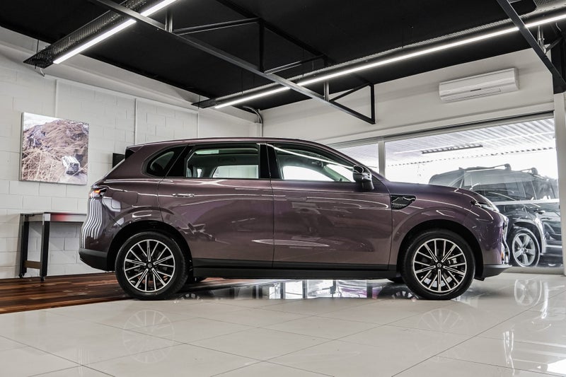 2025 Leapmotor B10 Life 56Kwh/Ev/At image 3