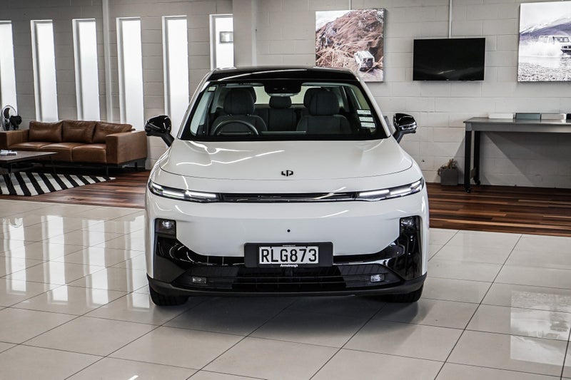 2025 Leapmotor B10 Life 56Kwh/Ev/At image 4