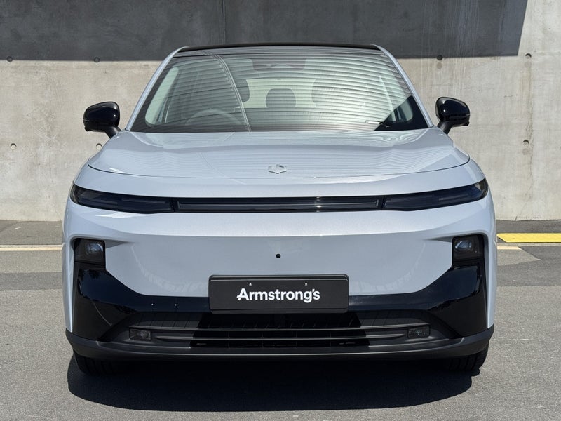 2025 Leapmotor B10 Life 56Kwh/Ev/At RWD image 5