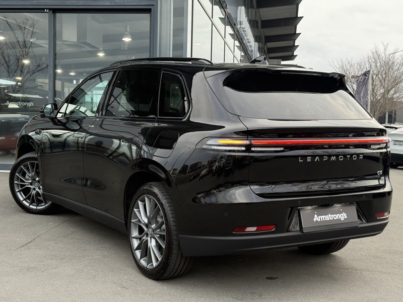 2025 Leapmotor C10 REEV image 2