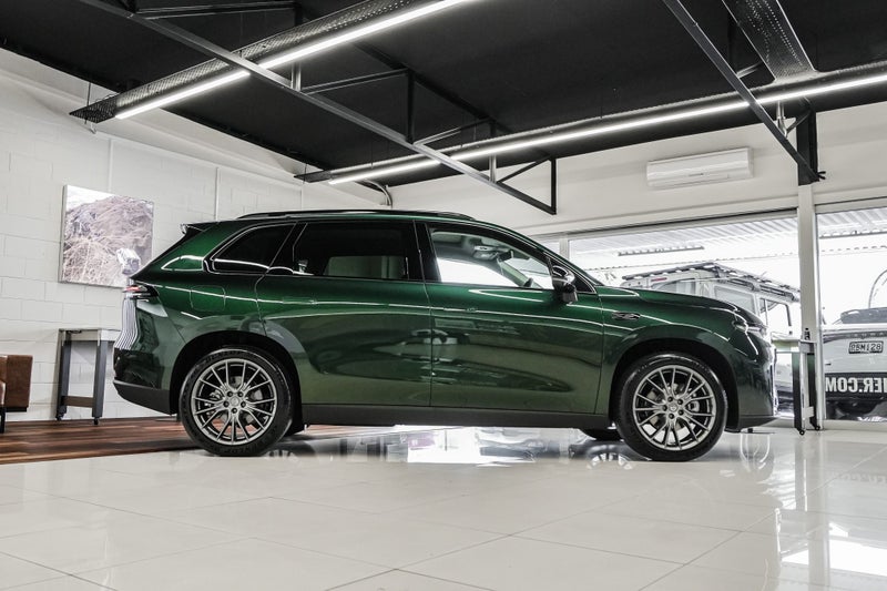 2025 Leapmotor C10 REEV Ultra Hybrid image 3