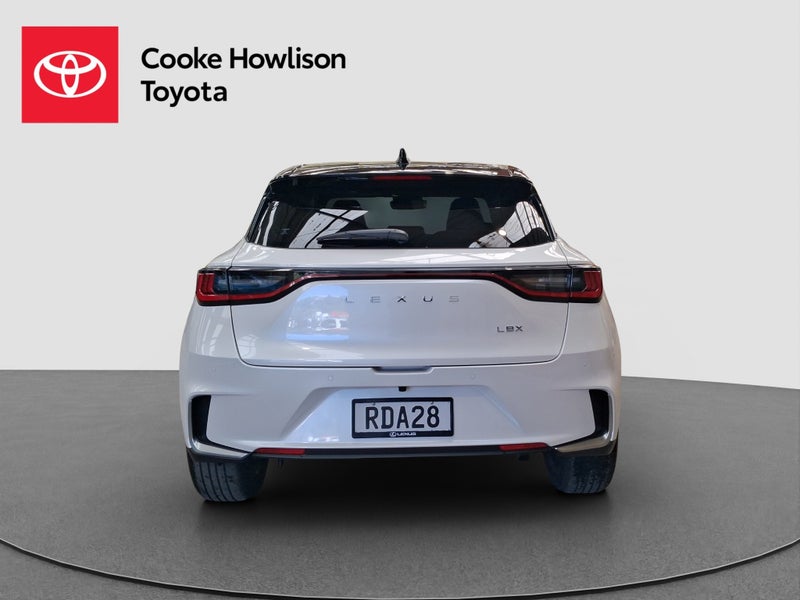 2025 Lexus LBX Active image 5