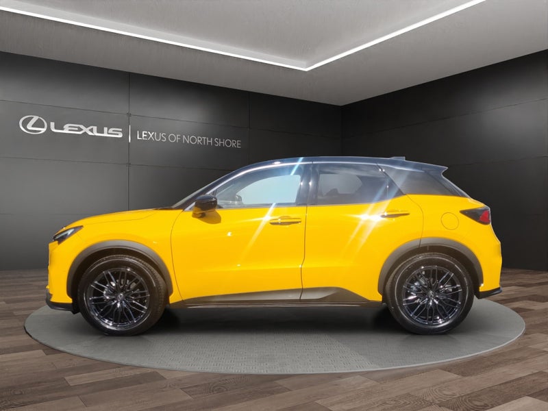 2025 Lexus LBX Cool 1.5L Hybrid FWD SUV image 4