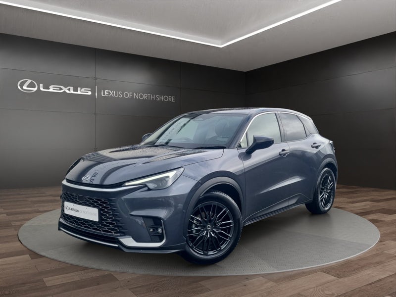 2025 Lexus LBX Cool 1.5L Hybrid FWD SUV image 3