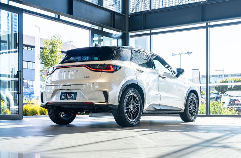 2025 Lexus LBX Cool 1.5L Hybrid Petrol Auto SUV image 3