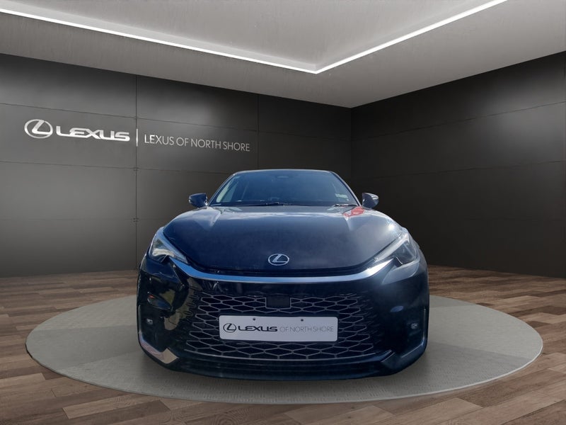 2025 Lexus LBX Relax 1.5L Hybrid AWD SUV image 2