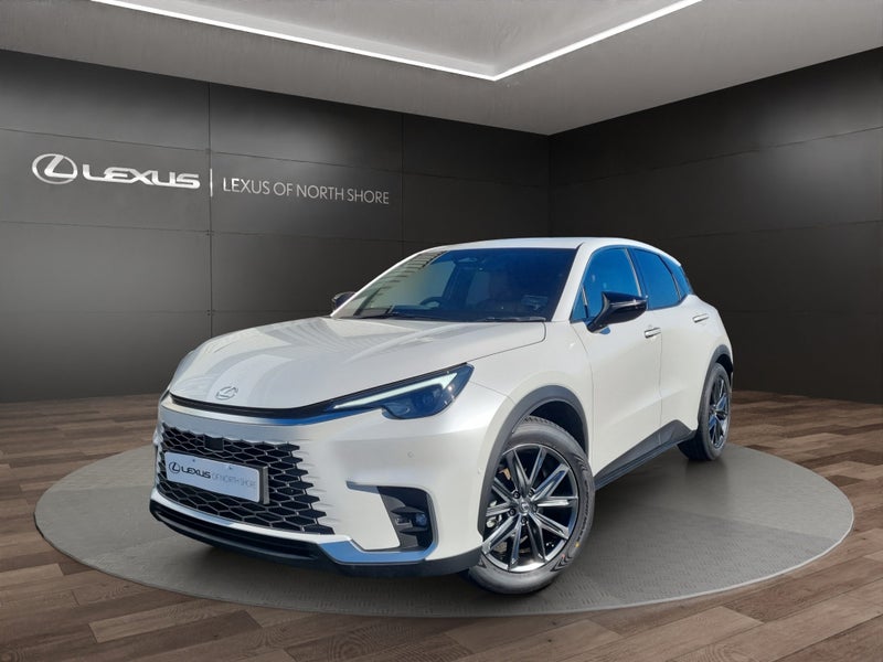 2025 Lexus LBX Relax 1.5L Hybrid FWD SUV image 3
