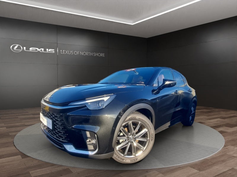 2025 Lexus LBX Relax 1.5L Hybrid FWD SUV image 3