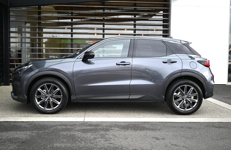 2025 Lexus LBX Relax 1.5P Self-Charging Hybrid image 4