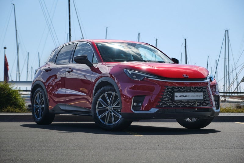 2025 Lexus LBX Relax image 1