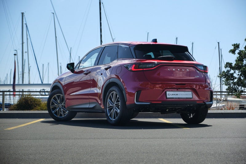 2025 Lexus LBX Relax image 5