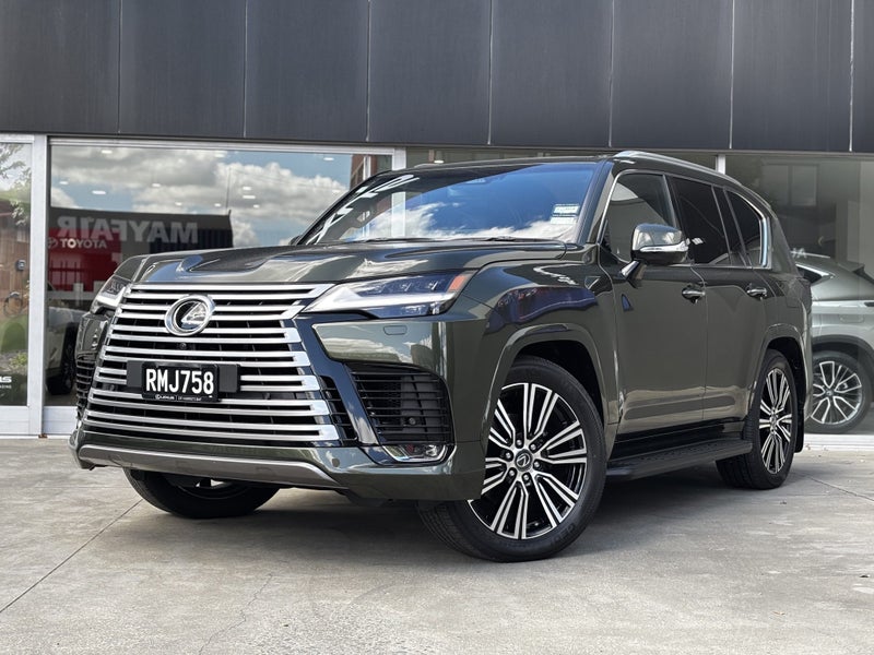 2025 Lexus LX 500d 500D Limited 3.3Dt image 5