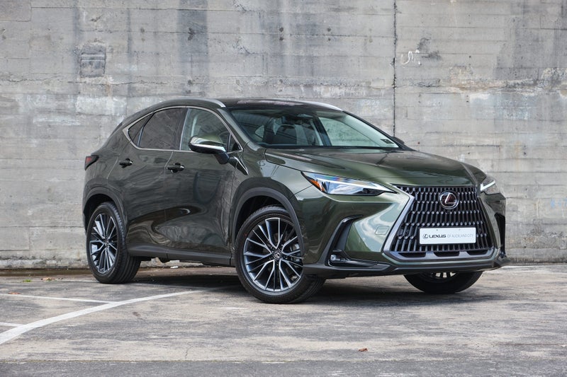 2025 Lexus NX 350h Limited image 1