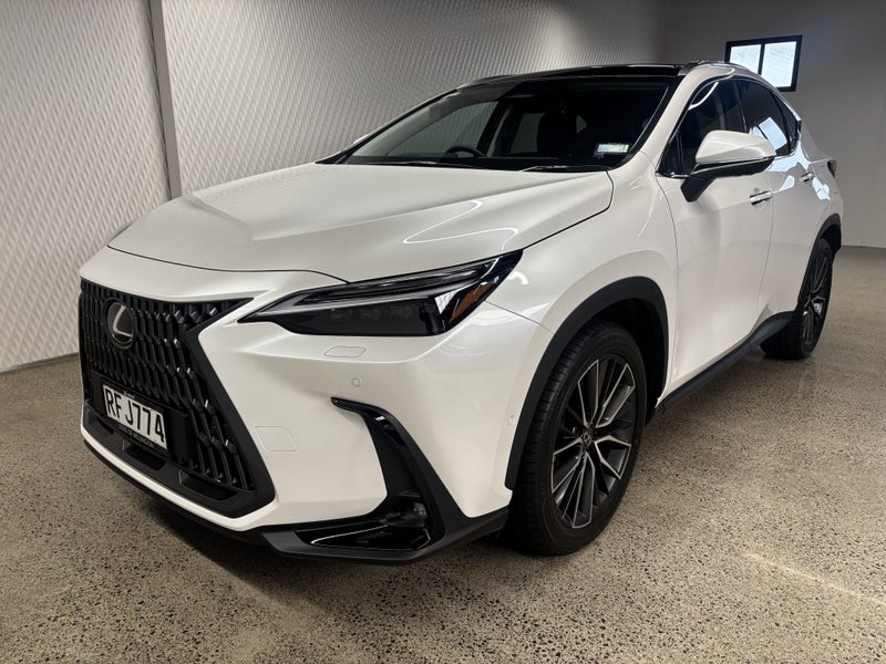 2025 Lexus NX 350h Limited 2.5P HEV ECVT AWD SU... image 1