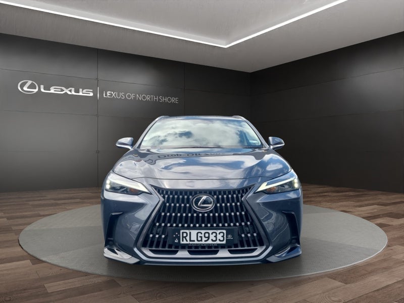 2025 Lexus NX 350h Premium 2.5L Hybdrid FWD SUV image 2