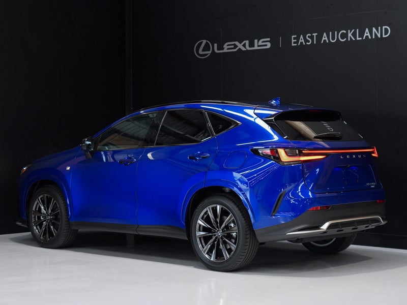 2025 Lexus NX 450h+ F Sport 2.5P PHEV ECVT AWD image 2