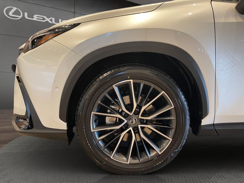 2025 Lexus NX 450h+ Limited 2.5L PHEV AWD SUV image 4