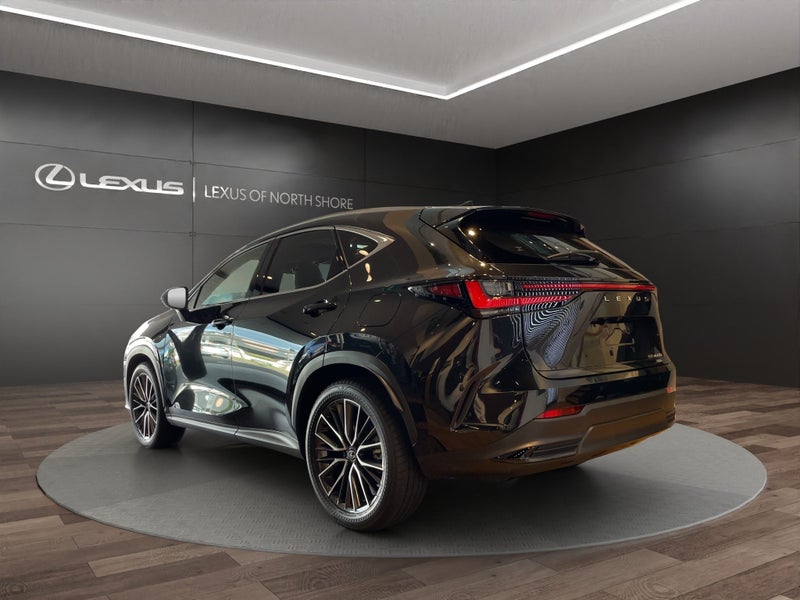 2025 Lexus NX 450h+ Limited 2.5L PHEV AWD SUV image 4