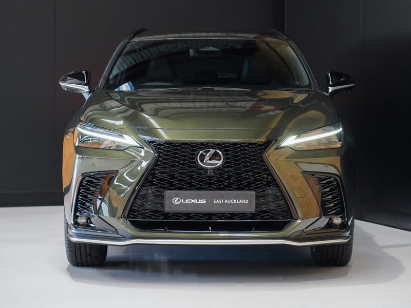 2025 Lexus NX 450h+ NX 450h+ F Sport 2.5P PHEV... image 5