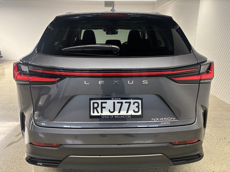 2025 Lexus NX 450h+ NX 450h+ Limited 2.5P PHEV... image 5