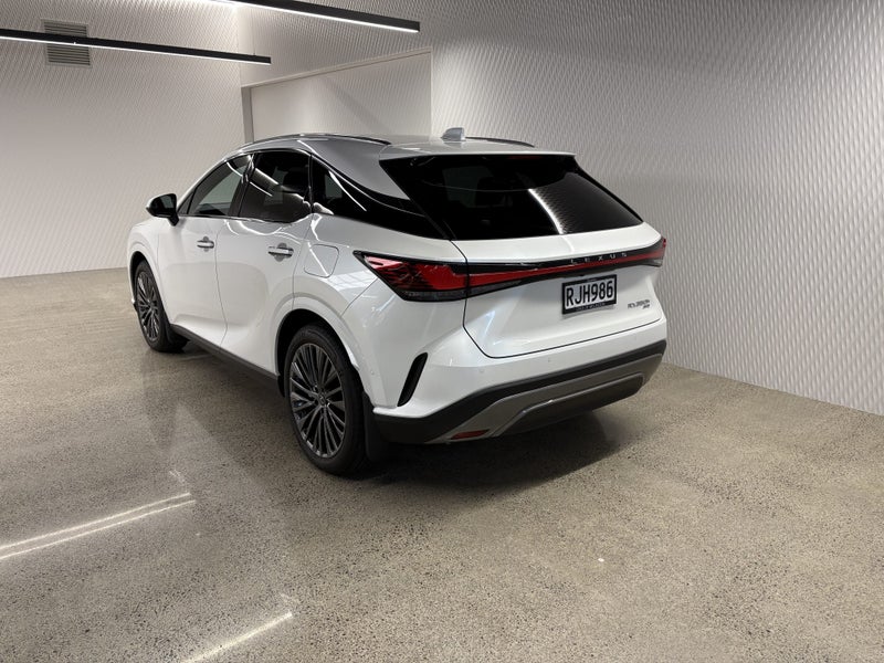 2025 Lexus RX 350h Limited 2.5P HEV CVT AWD image 5