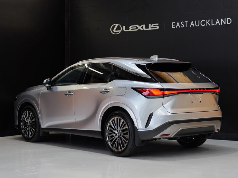 2025 Lexus RX 350h Limited 2.5P HEV CVT AWD image 2