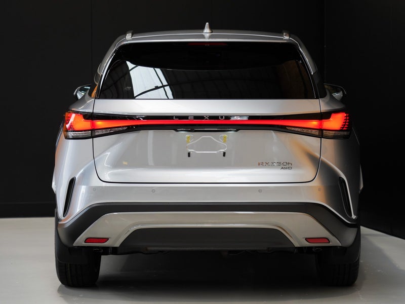 2025 Lexus RX 350h Limited 2.5P HEV CVT AWD image 5