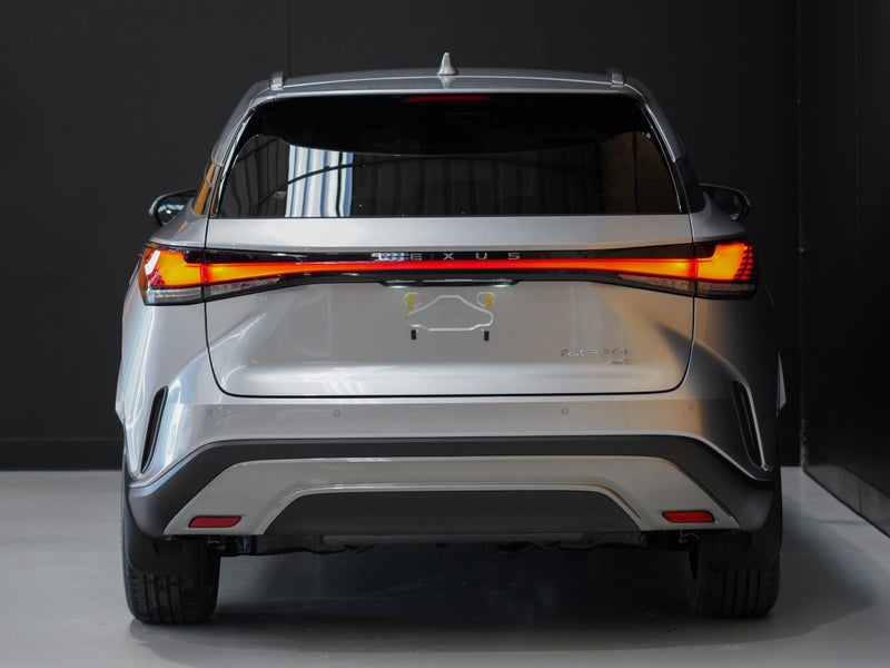 2025 Lexus RX 350h Limited 2.5P HEV CVT AWD image 5