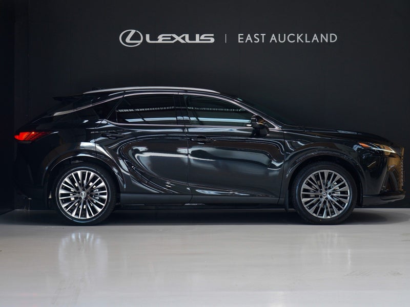 2025 Lexus RX 350h Limited 2.5P HEV CVT AWD image 4