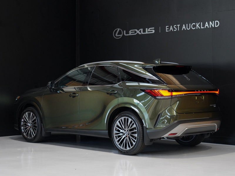 2025 Lexus RX 350h Limited 2.5P HEV CVT AWD SUV... image 2