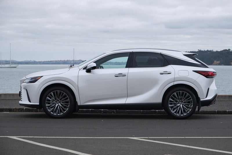2025 Lexus RX 350h Limited 2.5P HEV CVT AWD SUV... image 3