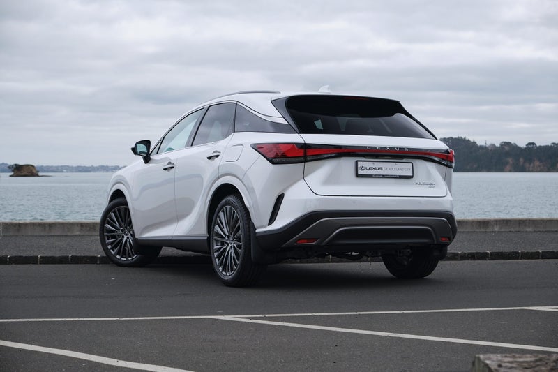 2025 Lexus RX 350h Limited 2.5P HEV CVT AWD SUV... image 4