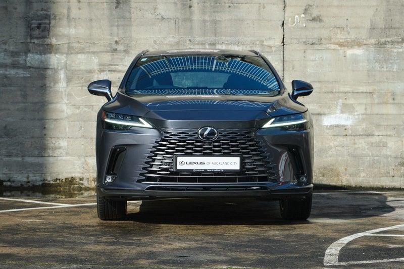 2025 Lexus RX 350h Limited AWD image 2