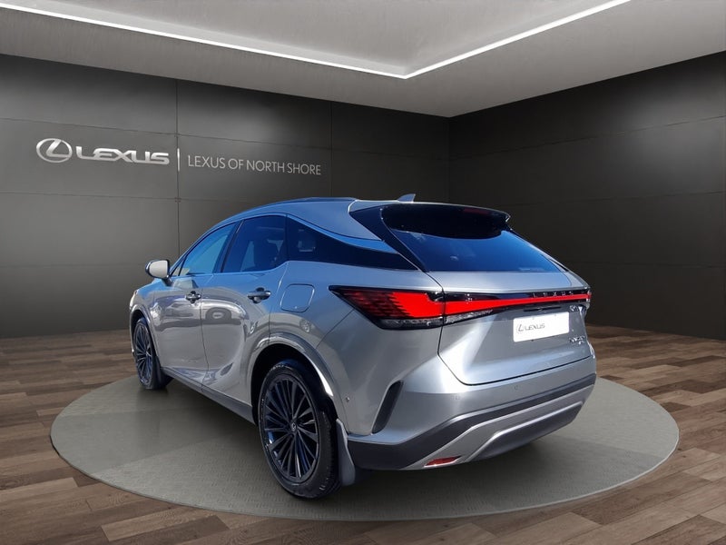2025 Lexus RX 450h+ Limited 2.5L Plug-In Hybrid... image 5