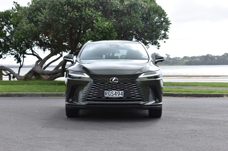 2025 Lexus RX 450h+ Limited 2.5P PHEV AWD SUV image 4