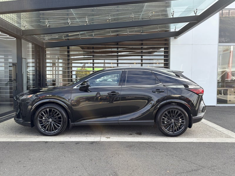 2025 Lexus RX 450h+ Limited PHEV AWD image 5