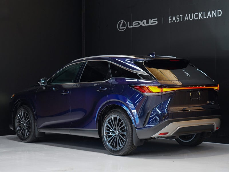 2025 Lexus RX 450h+ RX 450h+ Limited 2.5P PHEV... image 3