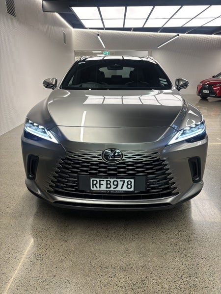 2025 Lexus RX 450h+ RX 450h+ Limited 2.5P PHEV... image 2