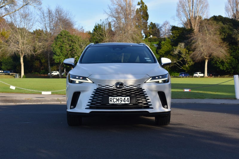 2025 Lexus RX 450h+ RX 450H+ Limited Phev image 2