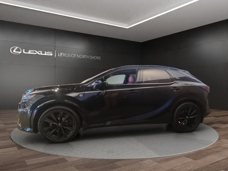 2025 Lexus RX 500h 2.4L Turbo Hybrid AWD SUV image 4