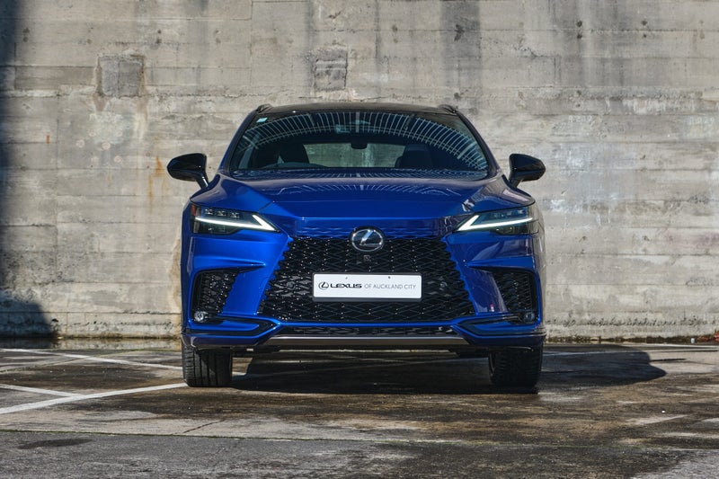 2025 Lexus RX 500h AWD image 2