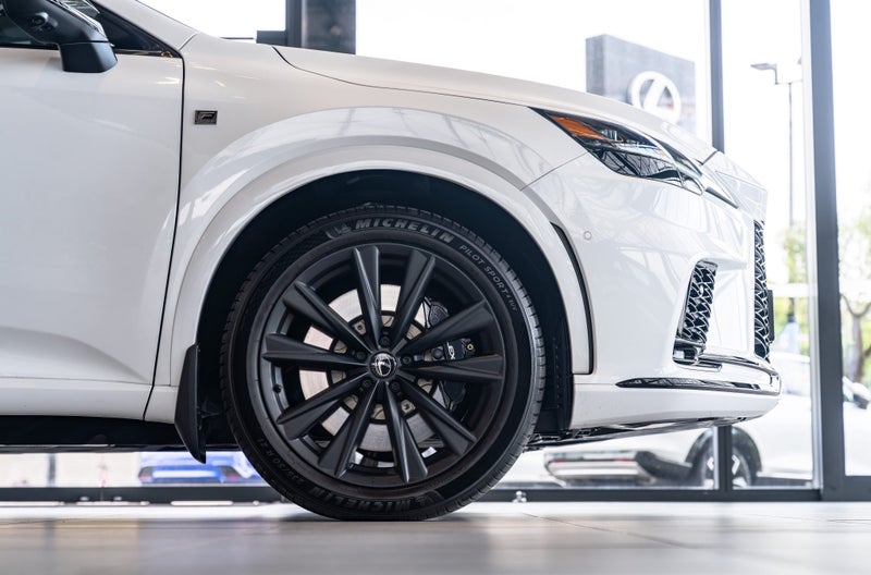 2025 Lexus RX 500h F Sport 2.4L Hybrid Petrol T... image 4