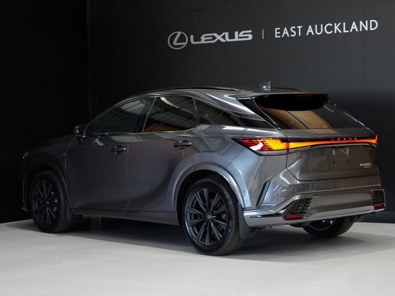 2025 Lexus RX 500h F Sport 2.4PT 1MHEV 6AT AWD image 3