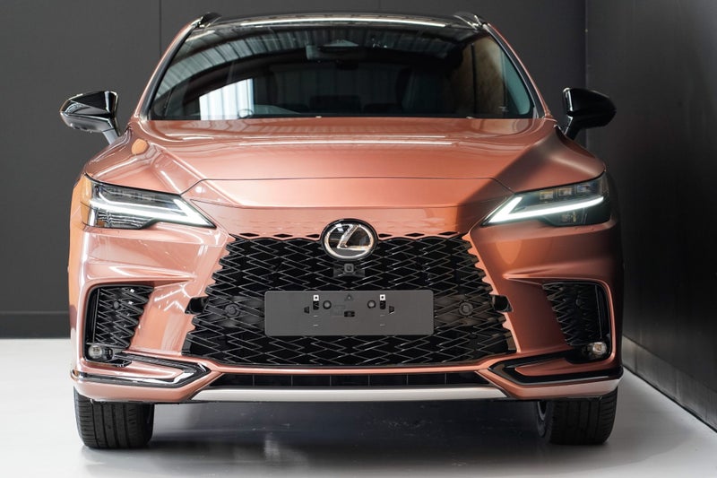 2025 Lexus RX 500h F Sport 2.4PT 1MHEV 6AT AWD... image 3