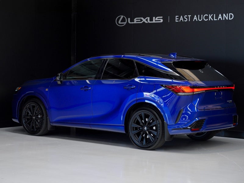 2025 Lexus RX 500h F Sport 2.4PT 1MHEV 6AT AWD image 3